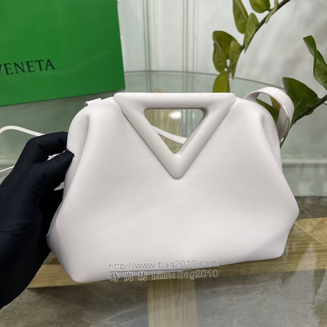 Bottega veneta高端女包 98088 寶緹嘉THE TRIANGLE BV專櫃新款白色三角形五金手提女包  gxz1137